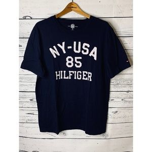 Mens Tommy Hilfiger Graphic Tee Size L Blue NWOT